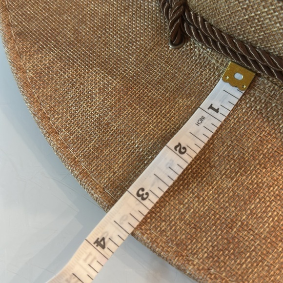 Wide brim hat - fits 22” circumference - Picture 6 of 6